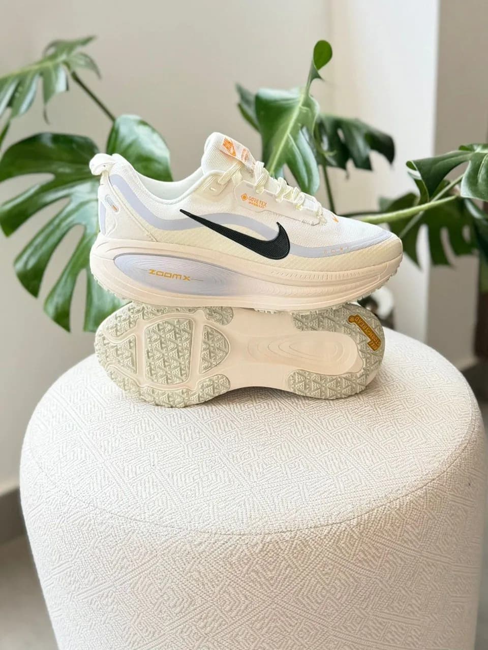 NIKE VOMERO 18