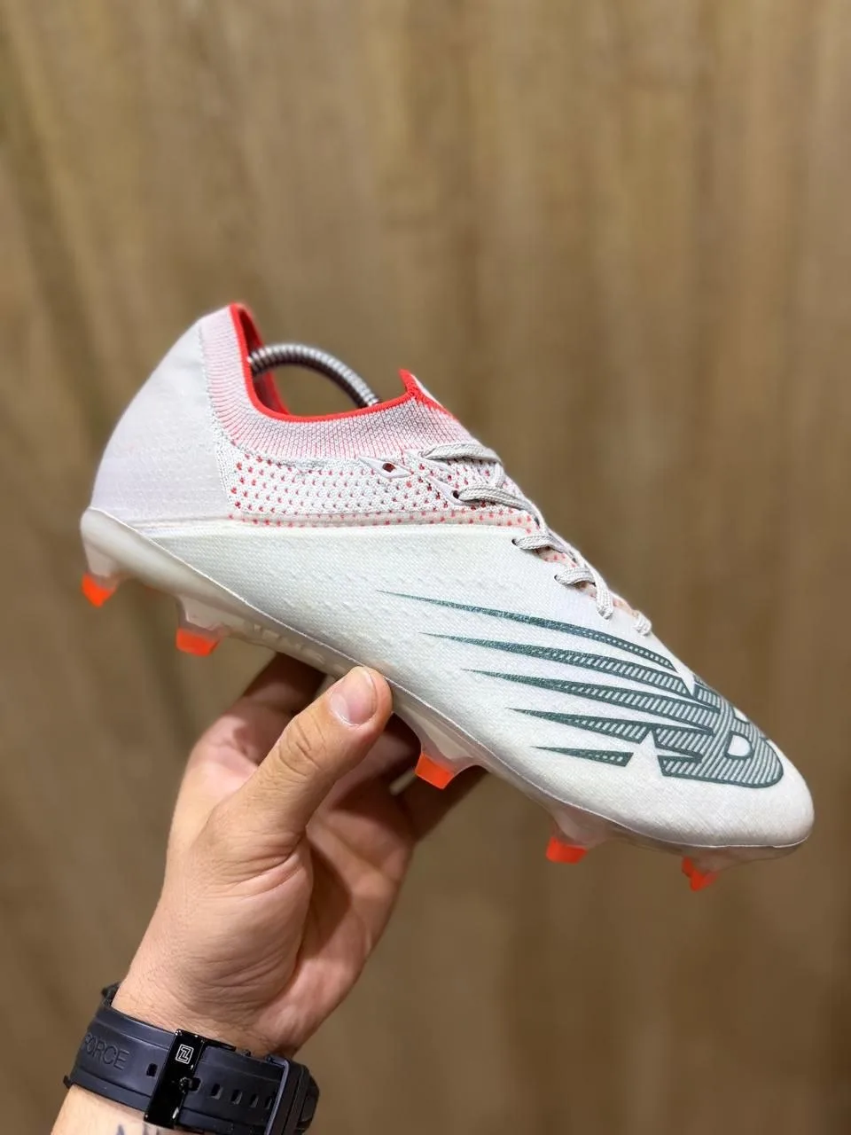 NEW BALANCE FURON